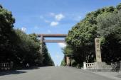 用“靖国神社”造句